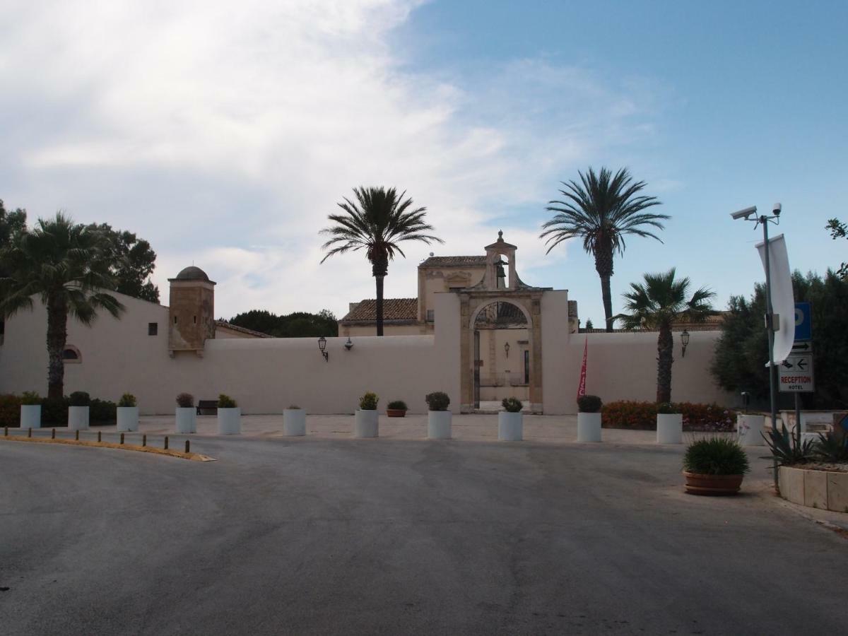 Sulle Tracce Di Montalbano Villa Ragusa Eksteriør billede